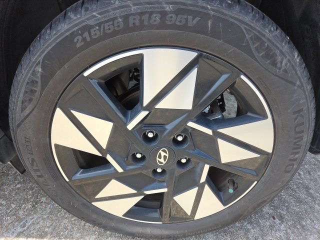 Used 2024 Hyundai Kona SEL w/ Convenience Package FWD image 15