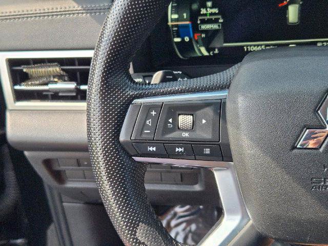 Used 2022 Mitsubishi Outlander SE AWD/4WD image 29