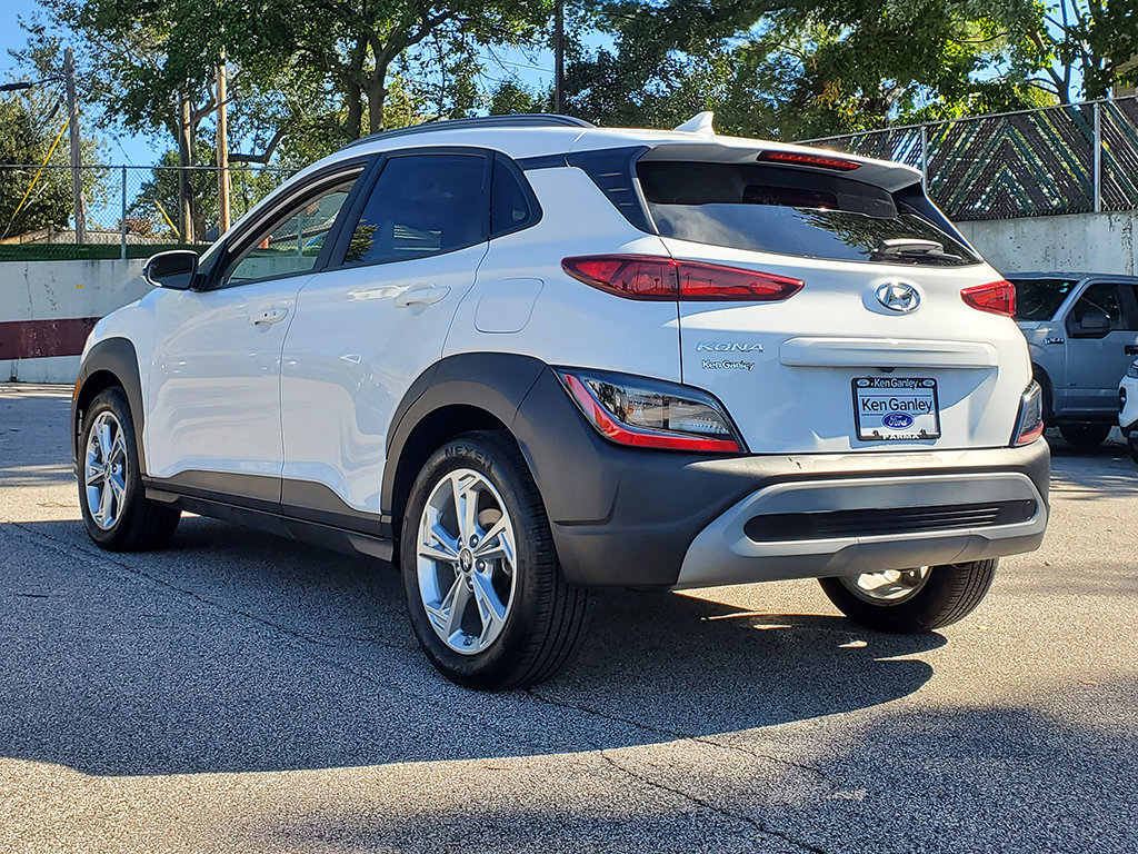 Used 2023 Hyundai Kona SEL FWD image 8