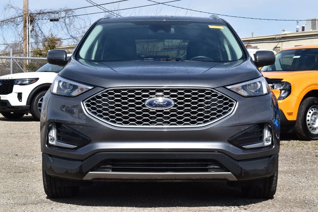 Certified 2023 Ford Edge SEL w/ Convenience Package image 6
