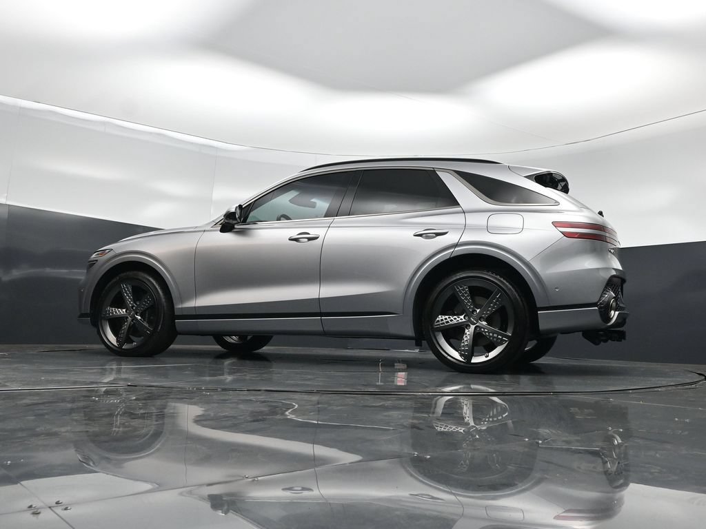 Used 2024 Genesis GV70 3.5T Sport w/ Sport Advanced Package AWD/4WD image 51