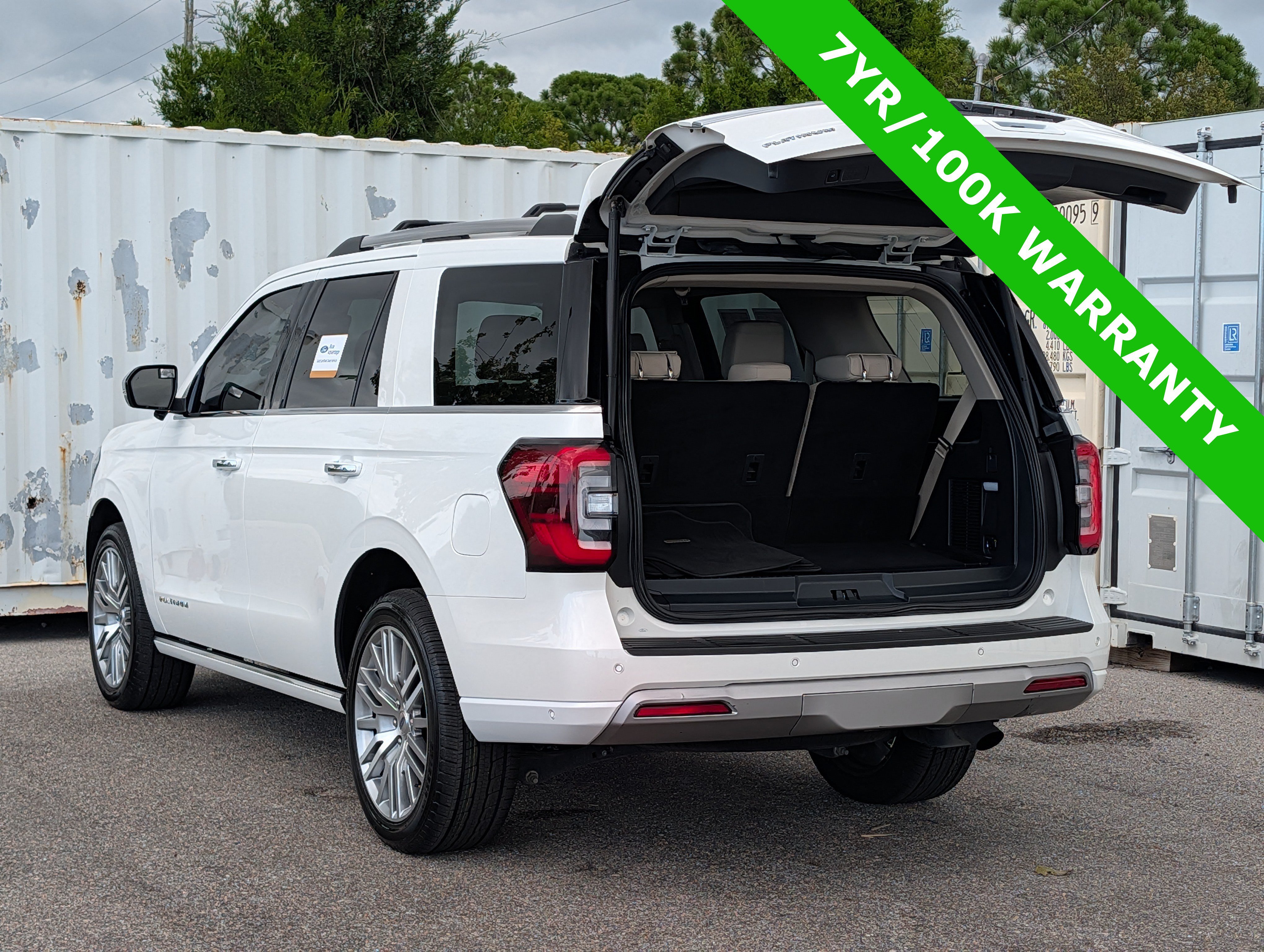 Certified 2024 Ford Expedition Platinum AWD/4WD image 14