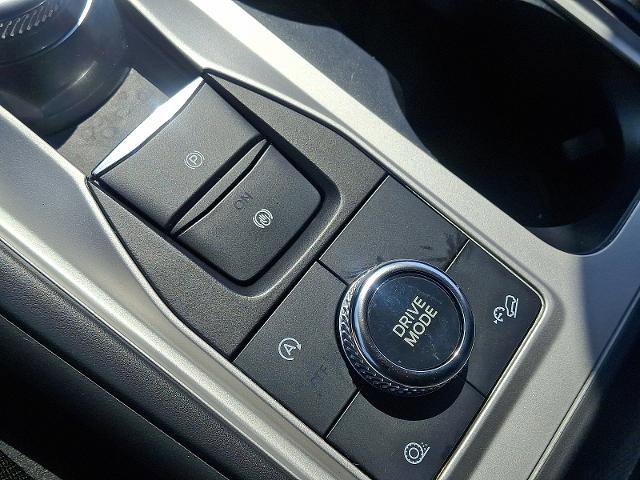 Certified 2023 Ford Explorer XLT image 23