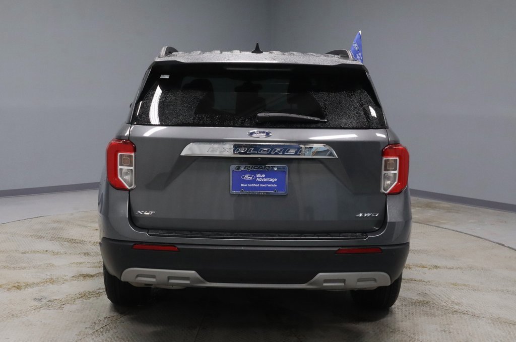 Certified 2023 Ford Explorer XLT w/ Equipment Group 202A image 4