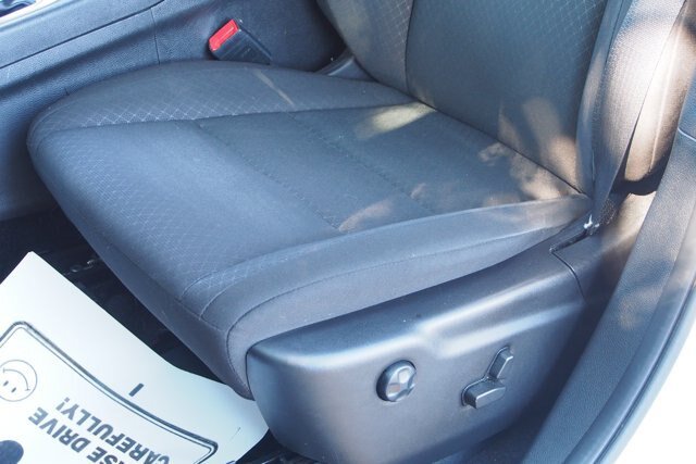 Used 2021 Jeep Grand Cherokee Laredo RWD image 17