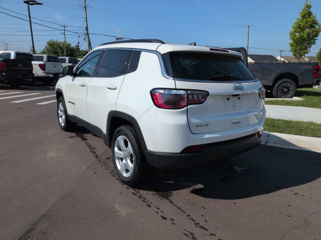 Used 2020 Jeep Compass Latitude w/ Cold Weather Group AWD/4WD image 3