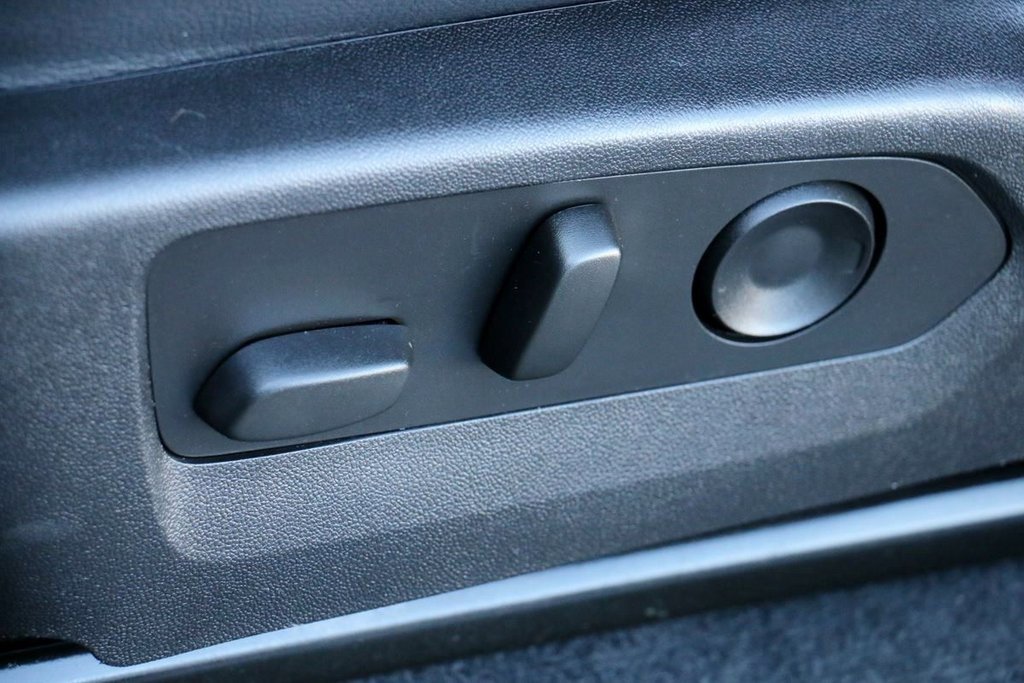 Used 2024 GMC Canyon Denali w/ LPO, Denali Black Edition image 22