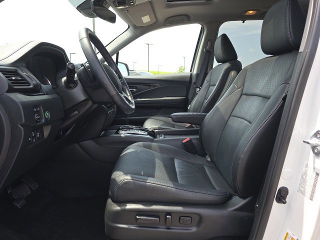 Used 2022 Honda Pilot Elite image 11