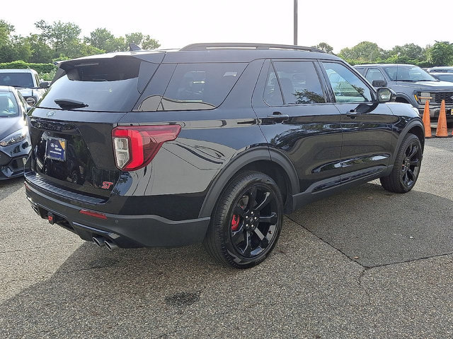 Certified 2023 Ford Explorer ST w/ Equipment Group 401A AWD/4WD image 8