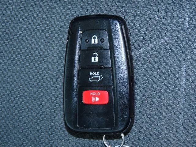 Used 2024 Toyota RAV4 XLE image 36