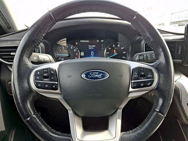 Certified 2022 Ford Explorer XLT w/ Equipment Group 202A AWD/4WD image 20