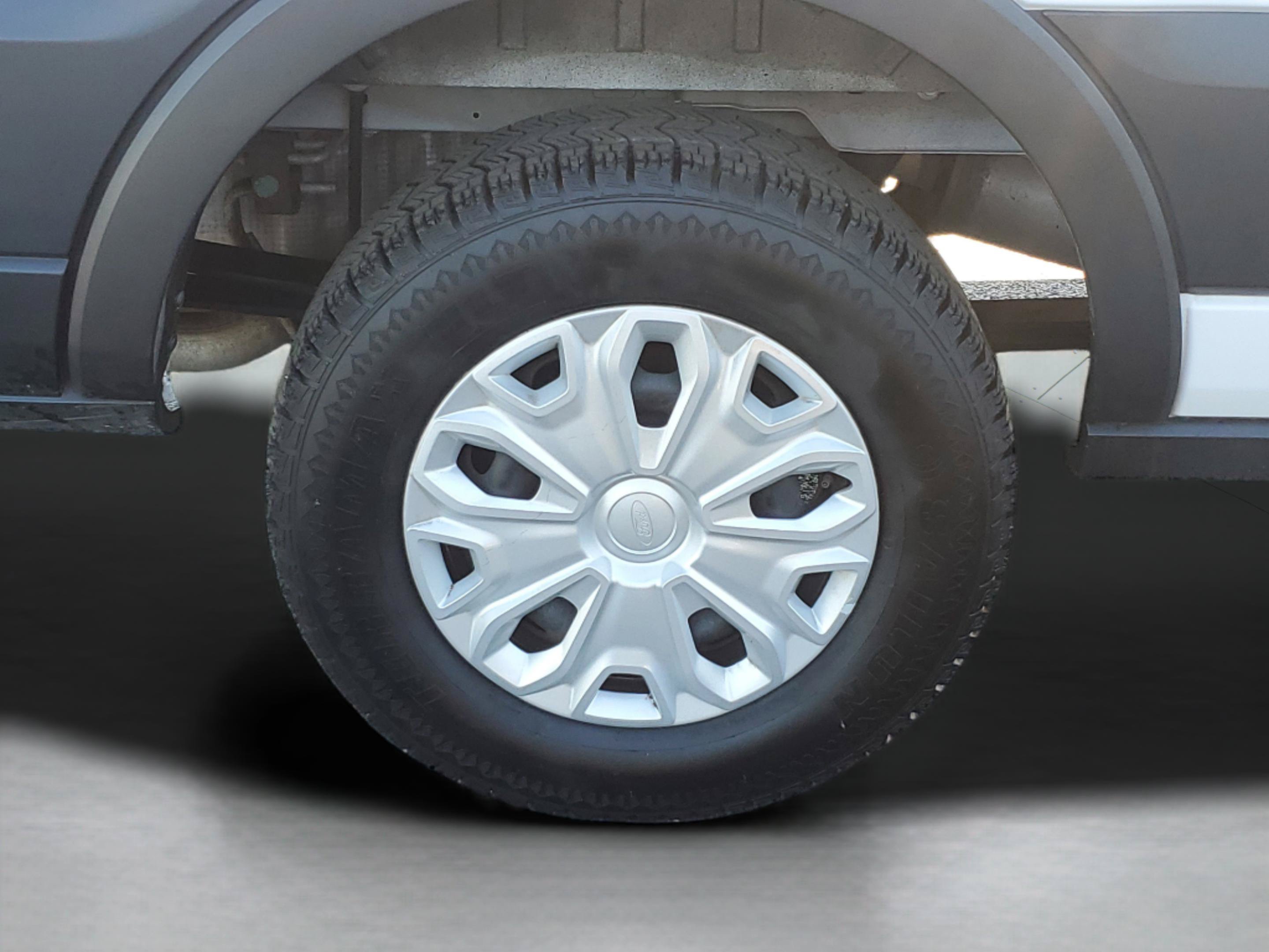 Certified 2023 Ford Transit 350 XLT RWD image 28