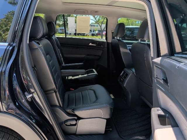 Used 2022 Volkswagen Atlas SEL Premium AWD/4WD image 18