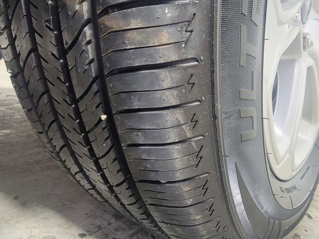Certified 2020 Ford EcoSport SE FWD image 11