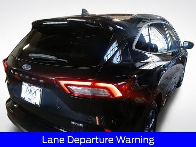 Certified 2023 Ford Escape ST-Line w/ Tech Pack #1 image 9