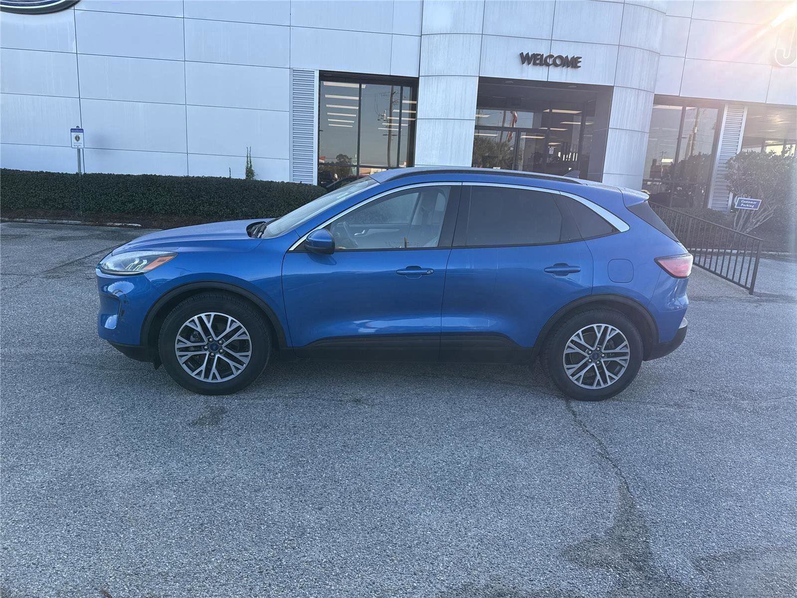 Certified 2020 Ford Escape SEL image 2