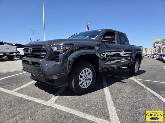 Used 2024 Toyota Tacoma SR w/ SR Upgrade Package AWD/4WD image 3