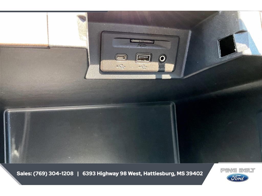 Used 2021 GMC Sierra 1500 SLT w/ SLT Premium Plus Package RWD image 24