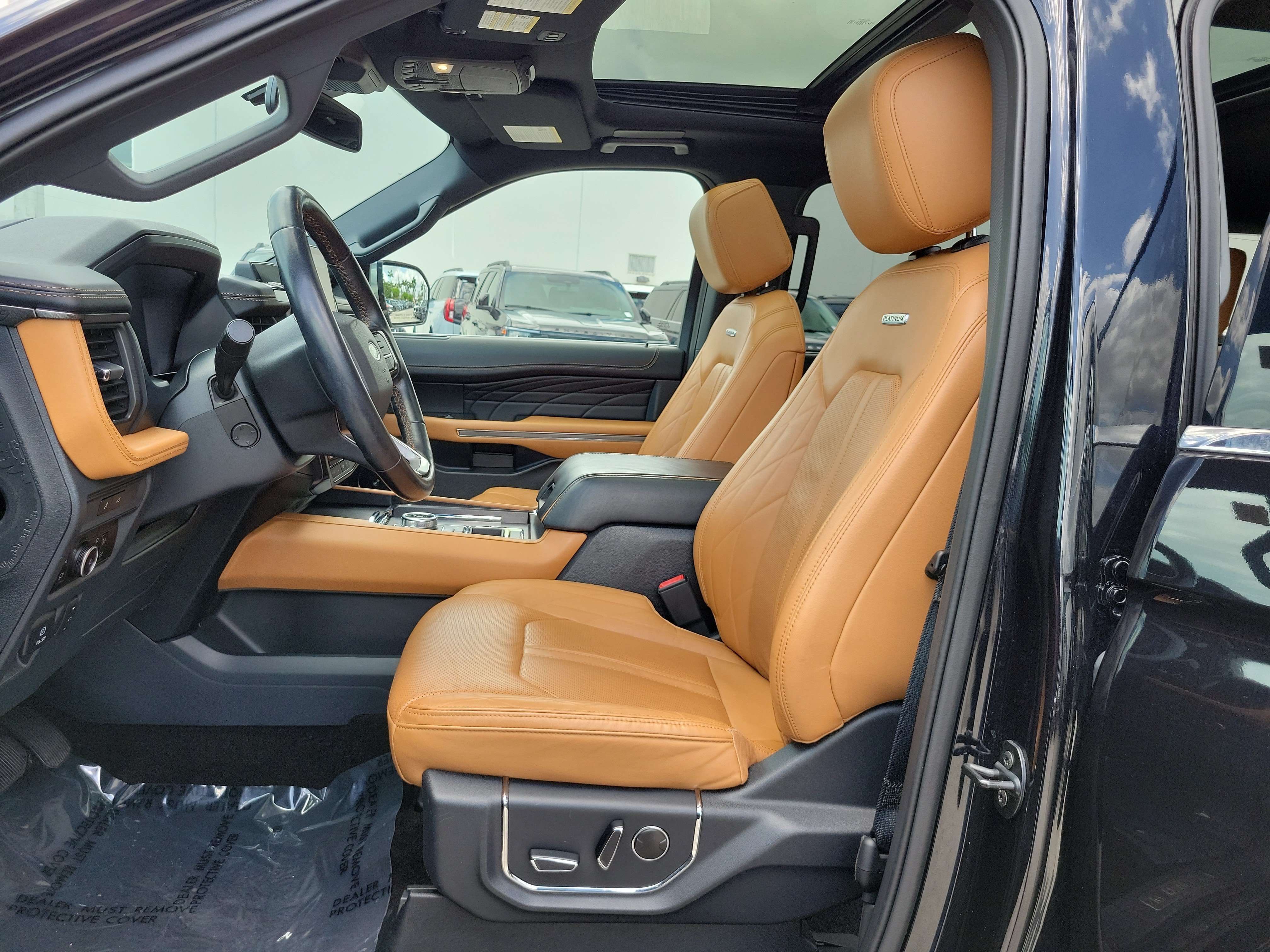 Certified 2023 Ford Expedition Max Platinum RWD image 12