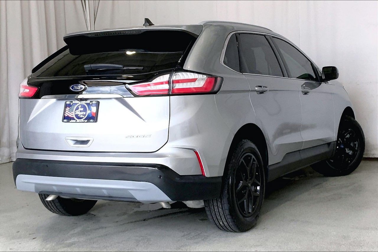 Certified 2023 Ford Edge SEL w/ Convenience Package AWD/4WD image 13