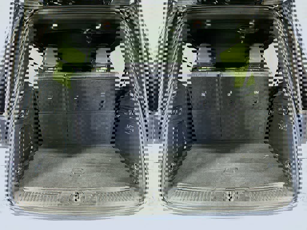 Used 2023 Jeep Wagoneer Series III w/ Preferred Equipment Group image 24