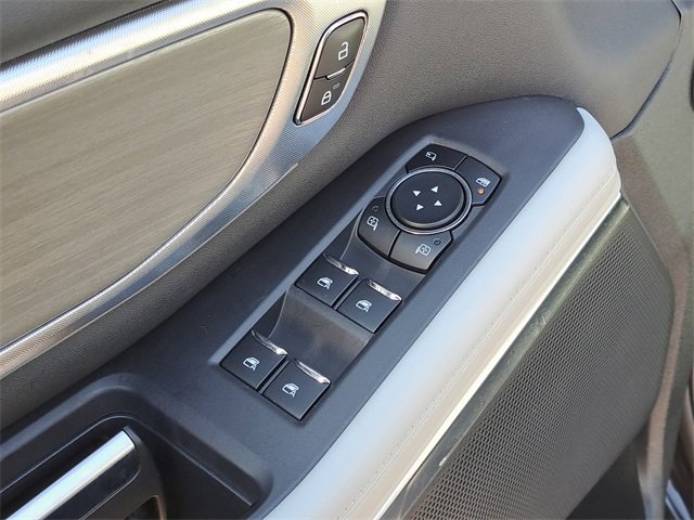 Certified 2025 Ford Expedition Platinum w/ Driver's Package image 23