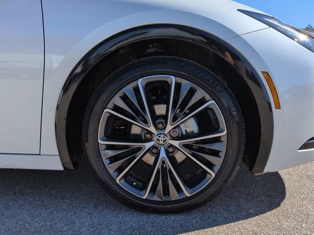 Used 2024 Toyota Prius Limited image 10