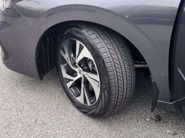 Used 2023 Subaru Legacy Premium AWD/4WD image 32