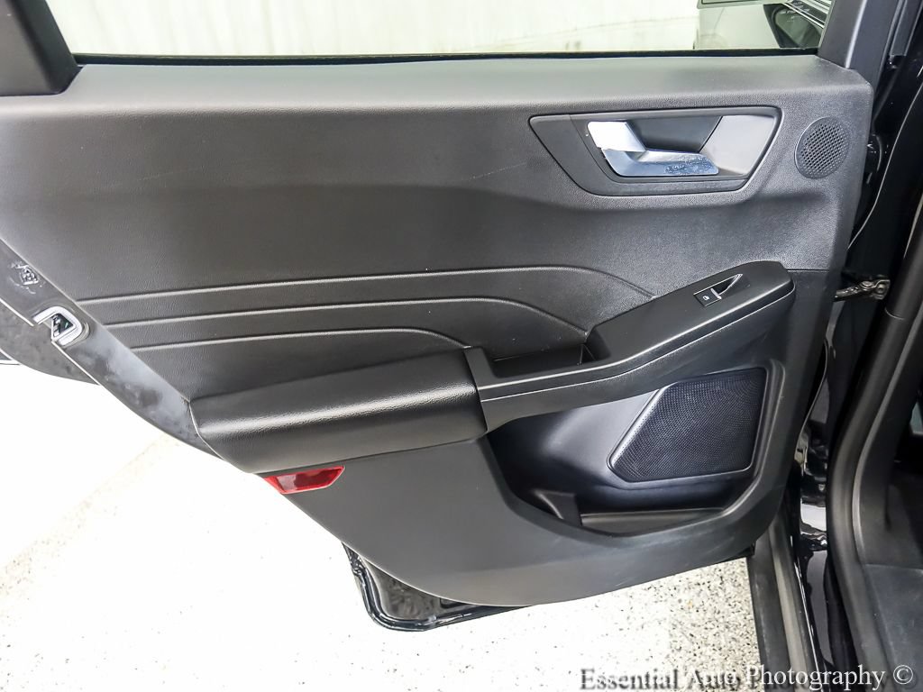 Certified 2024 Ford Escape ST-Line Elite w/ Premium Technology Package AWD/4WD image 21