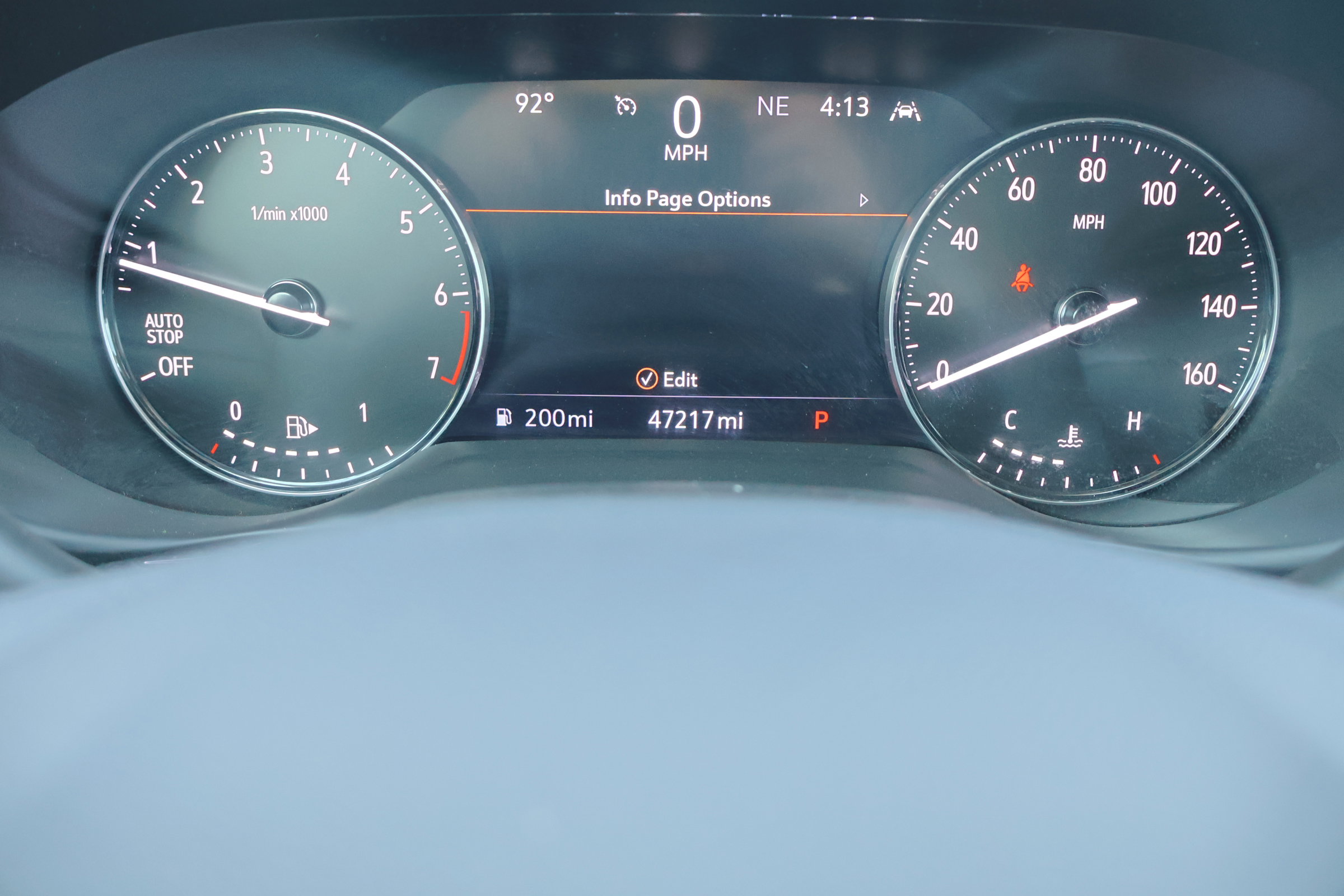 Used 2022 Buick Envision Essence w/ Safety Package image 32