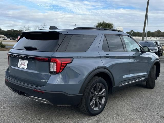 Certified 2025 Ford Explorer Active w/ Active Comfort Package image 5
