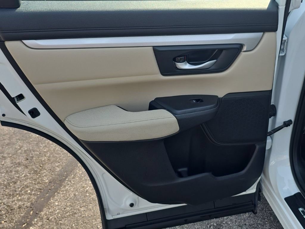 Used 2022 Honda CR-V LX image 24