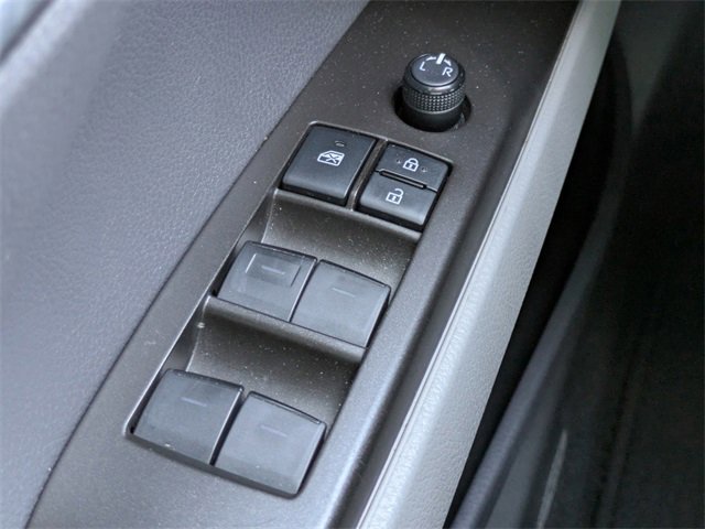 Used 2021 Toyota Camry SE image 20