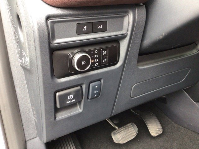 Certified 2024 Ford Expedition Limited AWD/4WD image 23