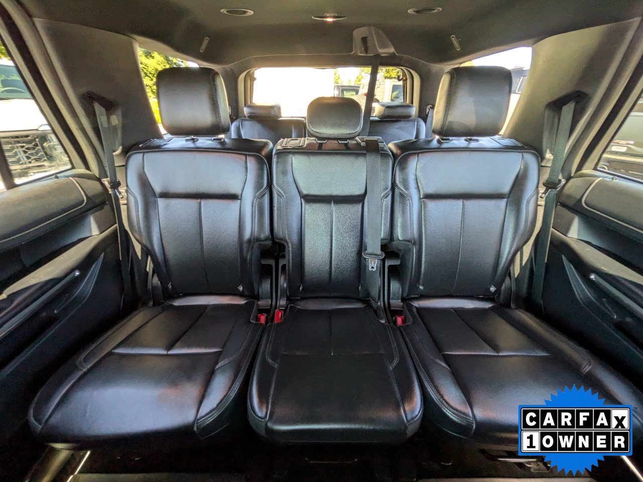 Certified 2019 Ford Expedition XLT w/ Equipment Group 202A AWD/4WD image 17