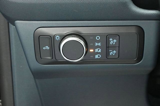 Certified 2022 Ford Maverick XL FWD image 11
