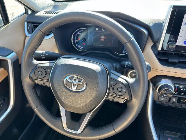 Used 2025 Toyota RAV4 XLE w/ Weather Package AWD/4WD image 13