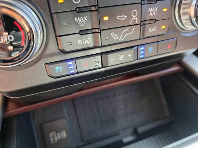 Certified 2021 Ford F250 King Ranch w/ King Ranch Ultimate Package AWD/4WD image 20