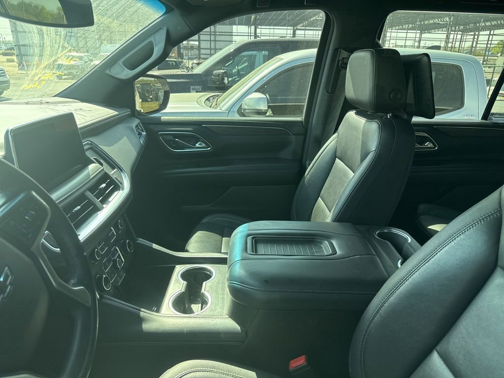 Used 2021 Chevrolet Tahoe Z71 w/ Rear Media and Nav Package image 16