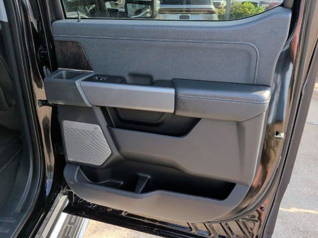 Certified 2023 Ford F350 Lariat w/ Chrome Package AWD/4WD image 20
