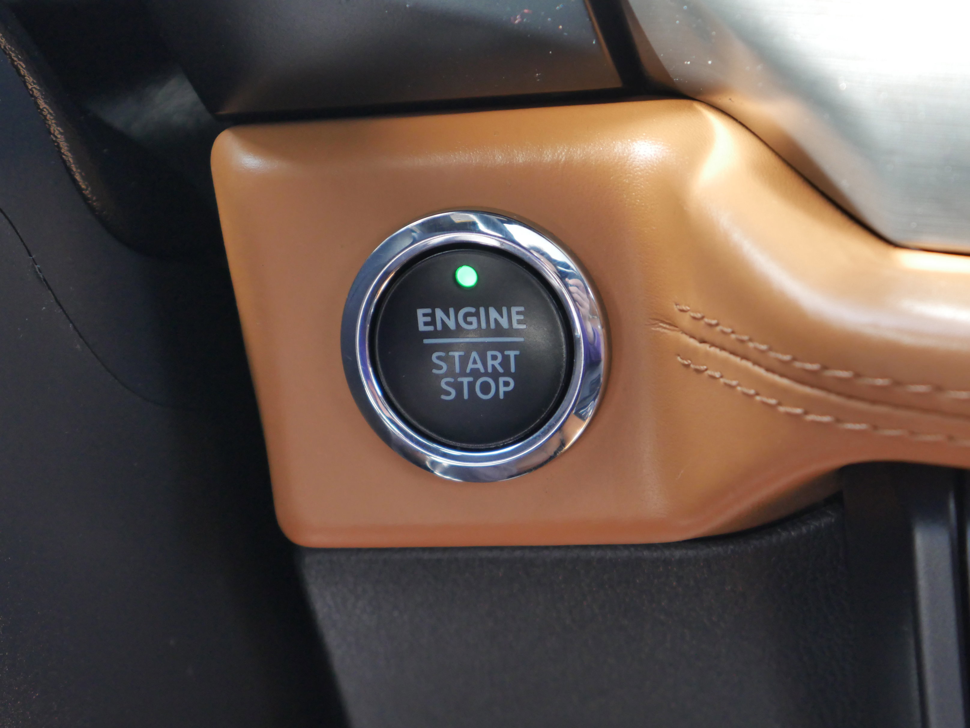 Certified 2023 Ford Expedition Max Platinum image 15