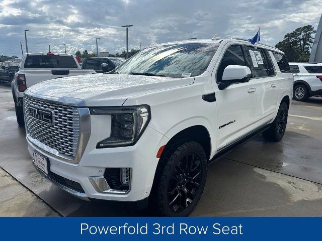 Used 2023 GMC Yukon XL Denali w/ Denali Reserve Package RWD image 3