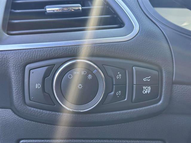 Certified 2024 Ford Edge Titanium image 14