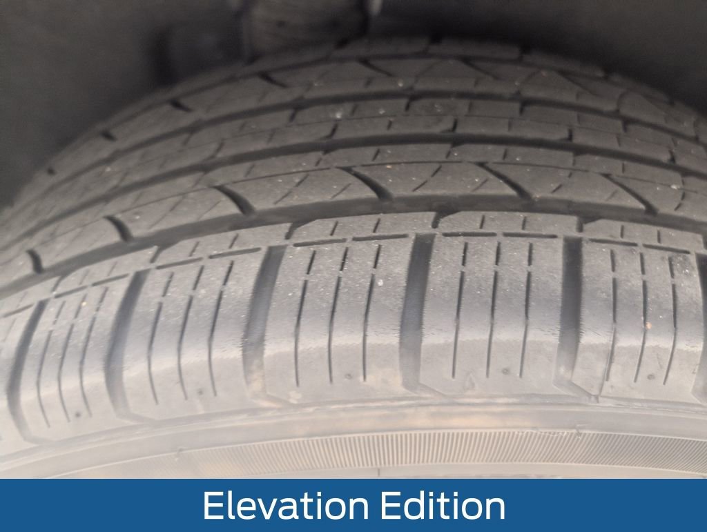 Used 2021 GMC Terrain SLE w/ Driver Convenience Package image 24