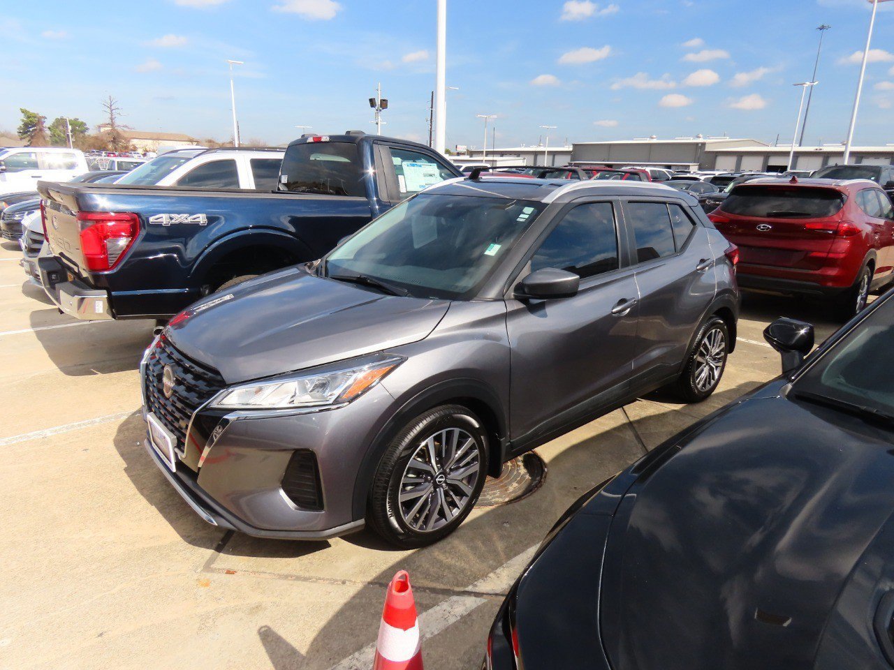 Used 2022 Nissan Kicks SV w/ Interior Electronics Package image 2