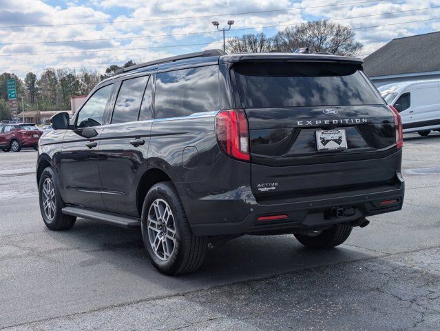 Certified 2025 Ford Expedition Active RWD image 7