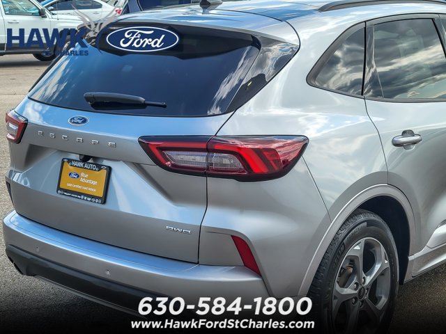 Certified 2024 Ford Escape ST-Line w/ Tech Pack #1 AWD/4WD image 6