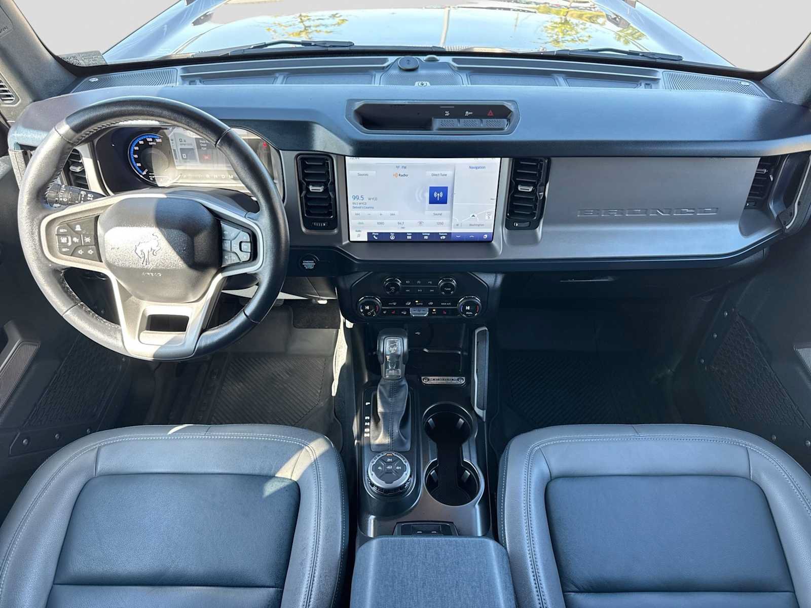 Certified 2023 Ford Bronco Outer Banks AWD/4WD image 15