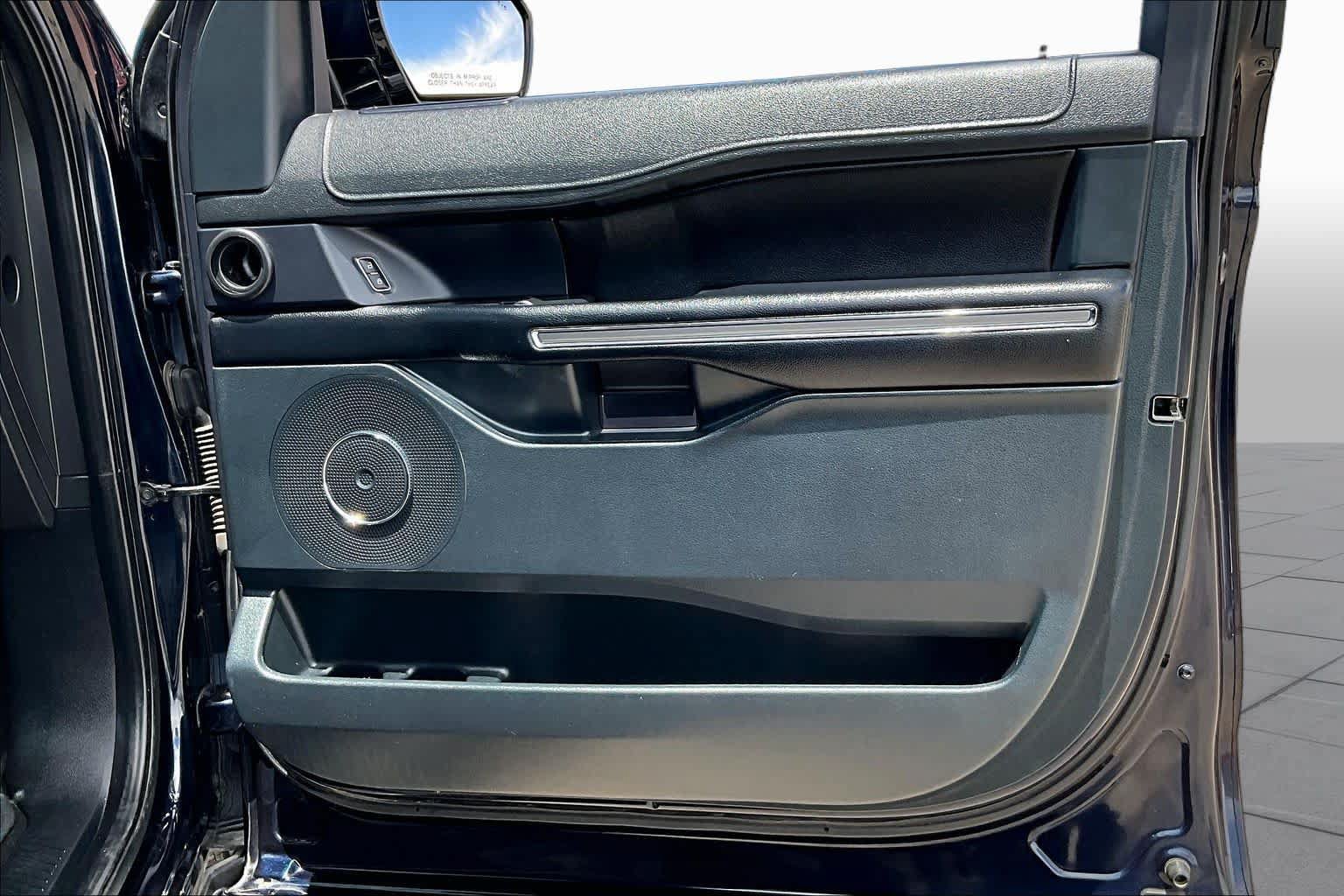 Certified 2021 Ford Expedition XLT RWD image 22