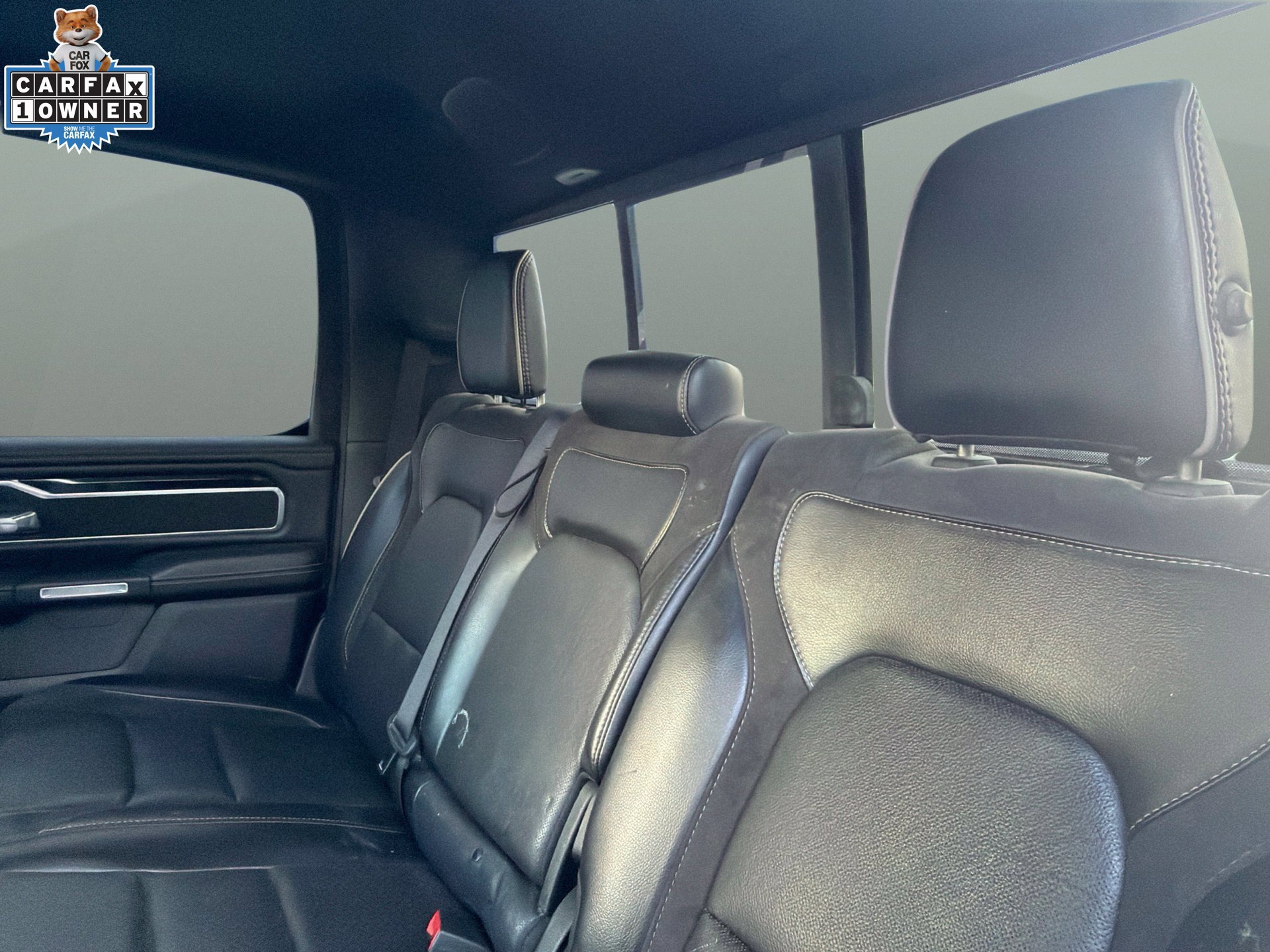 Used 2021 RAM 1500 Laramie w/ Sport Appearance Package AWD/4WD image 11